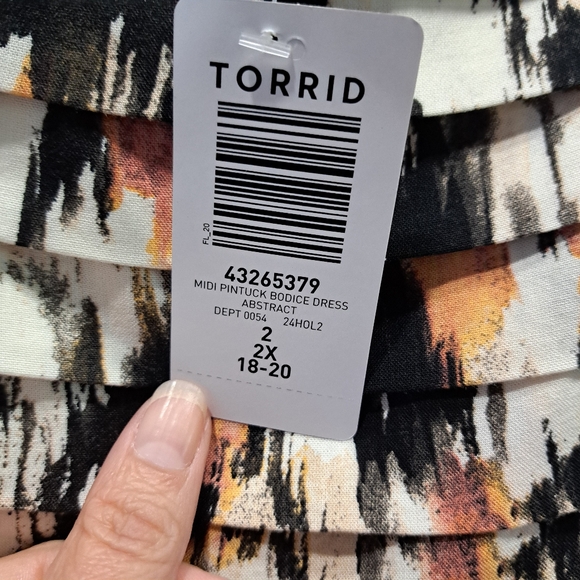 NWT Torrid Pintuck Bodice Peasant Sleeve Cottagecore Boho Midi Dress Plus-size 2 - Picture 11 of 16